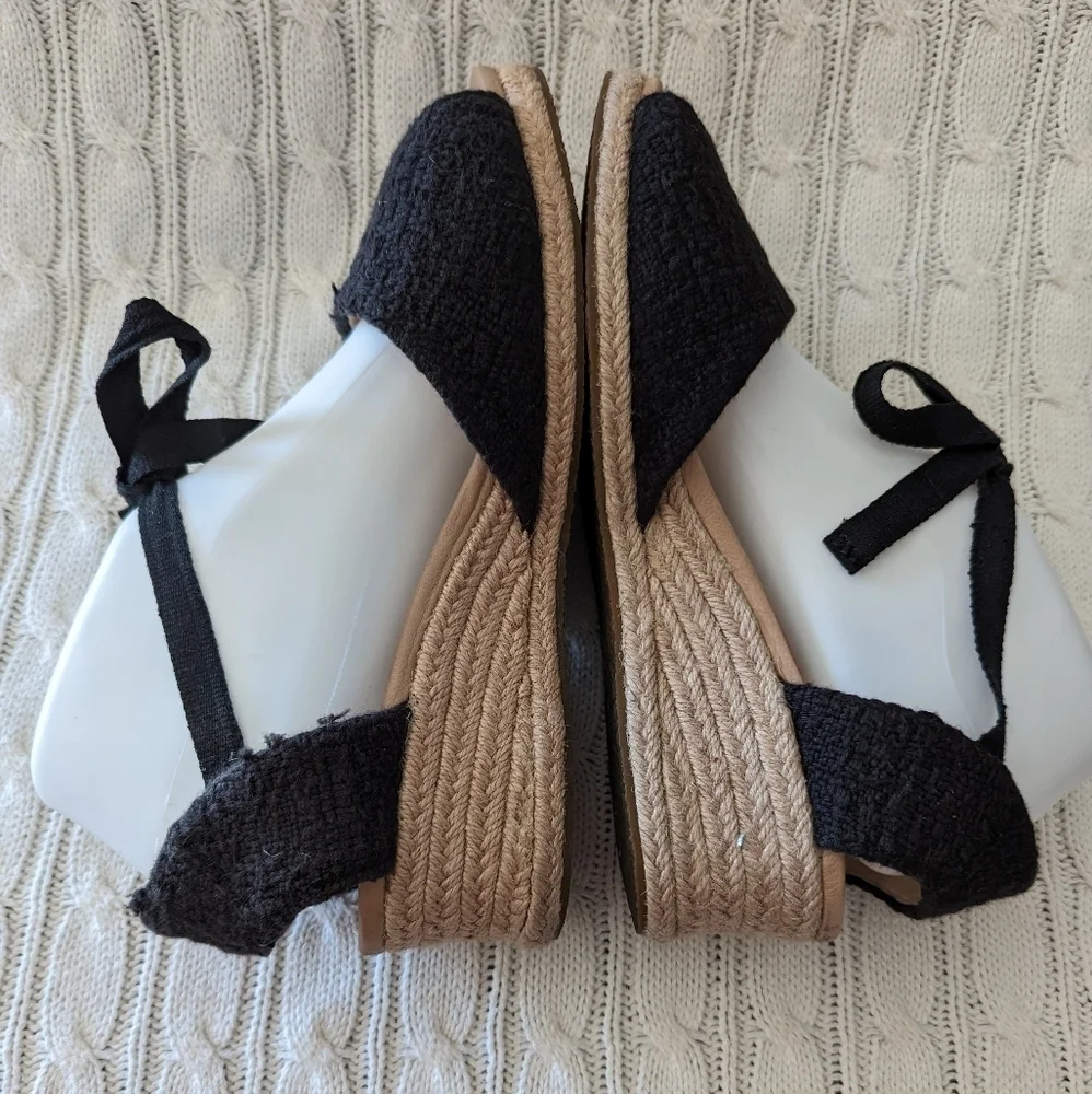 Ugg Delmar Espridrille Wedge‎ Sandals 9 Black 1003496 Wedges Tie Sandal